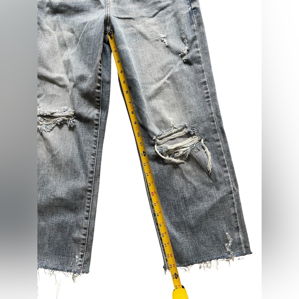 Judy Blue Wide Leg Cropped Distressed Denim Jean Size 5 / 27 - Picture 3 of 8